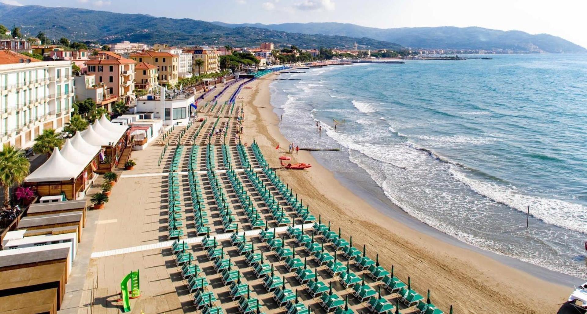 הוילה Diano San Pietro Casa Bisou Italia Wifi Et Parking Free Privato מראה חיצוני תמונה